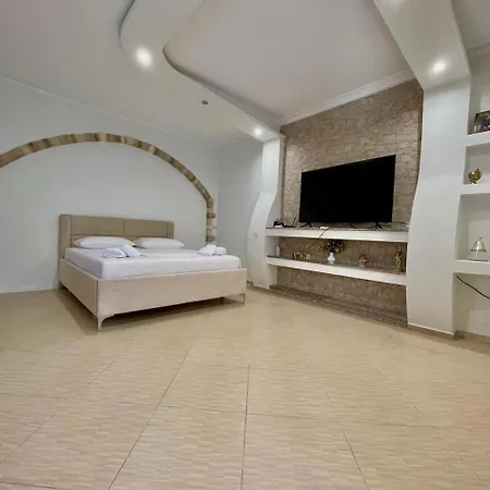 Holiday home Dhoma Plazhi *